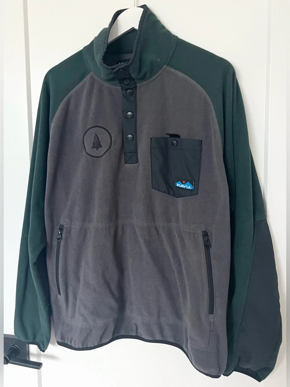 KAVU Teannaway Snap Fleece Pullover Men's M Black Hills Spruce Tree